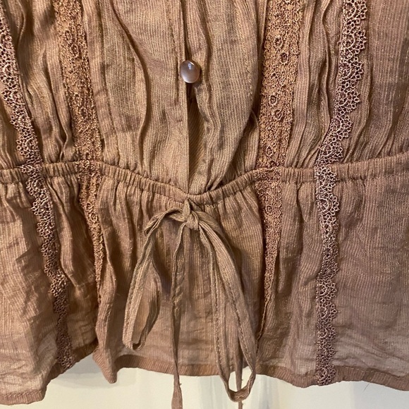 Vintage Sheer Beautiful Embroidery Women’s Size Medium Blouse - Picture 2 of 9